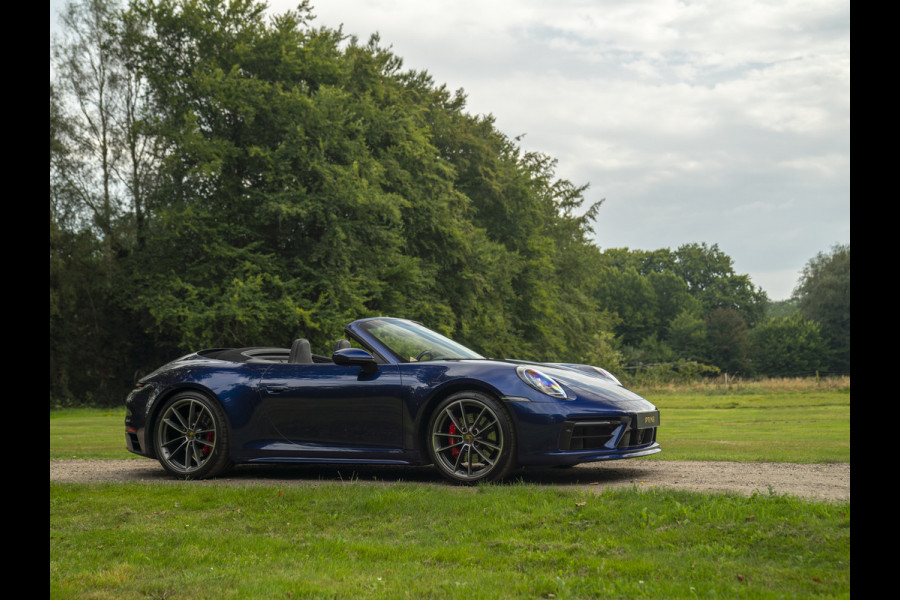 Porsche 911 Cabrio 992 Carrera 4S | Sport Chrono | Adapt. cruise | PASM | Stoelventilatie | Dealer onderhouden | CarPlay | NL-auto