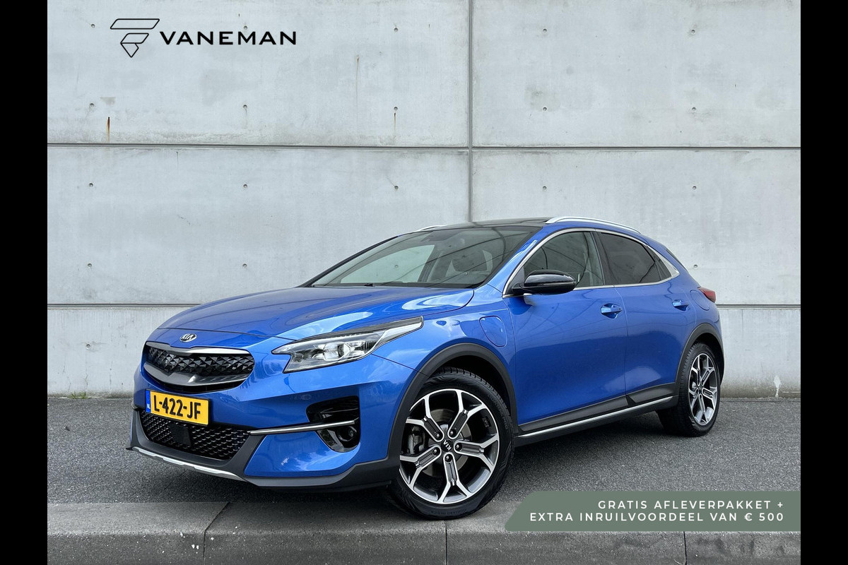 Kia Xceed 1.6 GDi PHEV ExecutiveLine Automaat | Panoramadak | Leder | Stoelverkoeling | 18” Velgen | Camera | Navi | Key-Less | Apple CarPlay/Android Auto | Clima | Stuur-/Stoelverwarming | PDC | Cruise | LED |