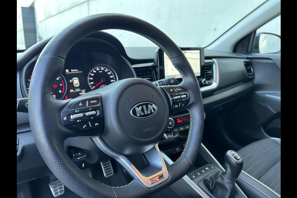 Kia Stonic 1.0 T-GDi MHEV GT-Line | Camera | Navi | H-Leder | Stuur-/Stoelverwarming | 17" Velgen | Apple CarPlay/Android Auto | Key-Less | PDC | Cruise | LED |