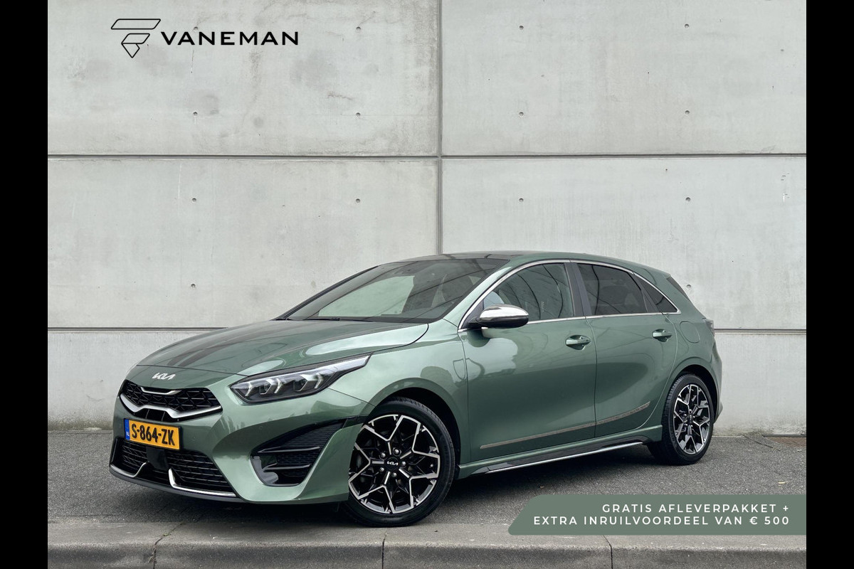 Kia Ceed 1.5 T-GDi GT-PlusLine | Panoramadak | Camera | Navi | Stuur-/Stoelverwarming | Leder/Alcantara | 17" Velgen | Clima | Apple CarPlay/Android Auto | Key-Less | PDC | Cruise | LED |