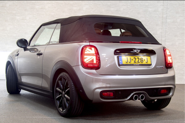 MINI Cabrio 2.0 Cooper S | Origineel NL | Virtual Cockpit | LED | Keyless-Go | Carplay | Leder | Climate Control | 17'' | Stoelverwarming | DAB | PDC |