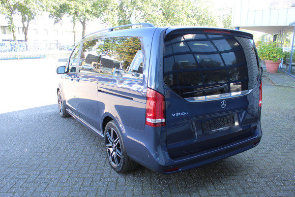 Mercedes-Benz V-Klasse 300d Lang Avantgarde Edition AMG pakket, 2500kg trekhaak, Geventileerde en verwarmde stoelen