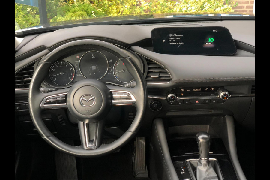 Mazda 3 2.0 e-SkyActiv-G M Hybrid 122 Comfort met Bose | Navi, Carplay/Android, DAB, Camera, ACC, Stoel+Stuurverw. | NAP |