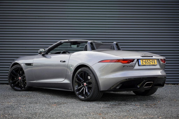 Jaguar F-Type P300 RWD R-Dynamic Black / Sportuitlaat / Leder / Stoelkoeling / Vol