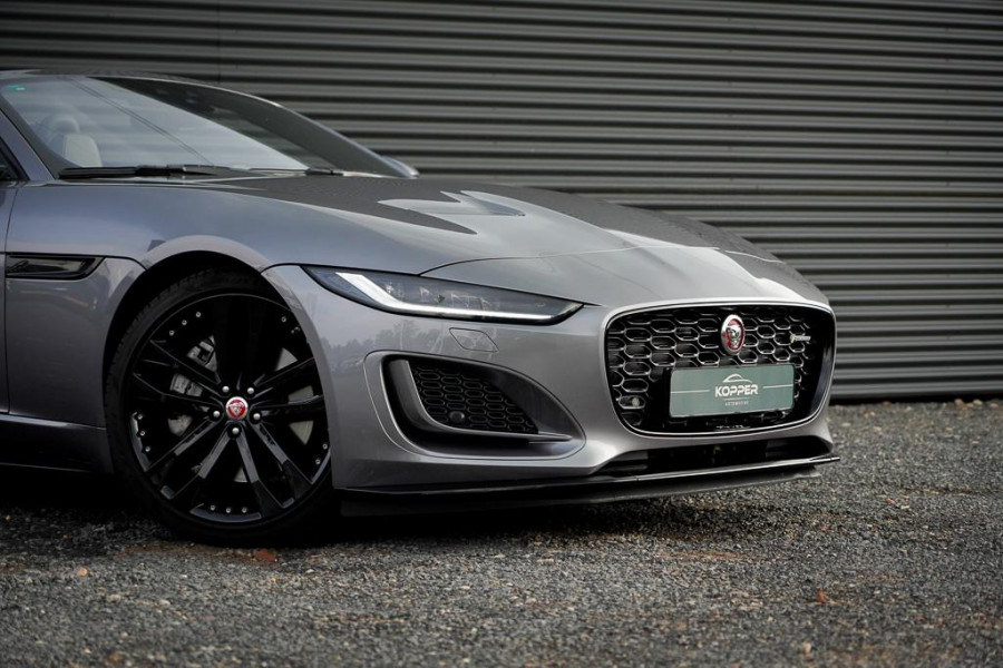 Jaguar F-Type P300 RWD R-Dynamic Black / Sportuitlaat / Leder / Stoelkoeling / Vol