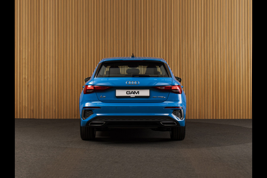 Audi A3 Sportback 40 TFSI e S-LINE-PANO-B&O