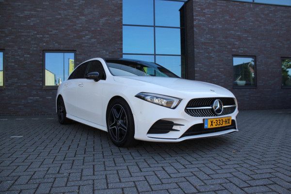 Mercedes-Benz A-Klasse 180 d Business Solution AMG