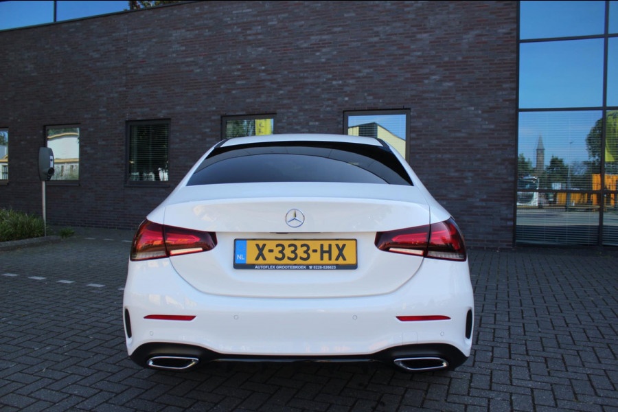 Mercedes-Benz A-Klasse 180 d Business Solution AMG