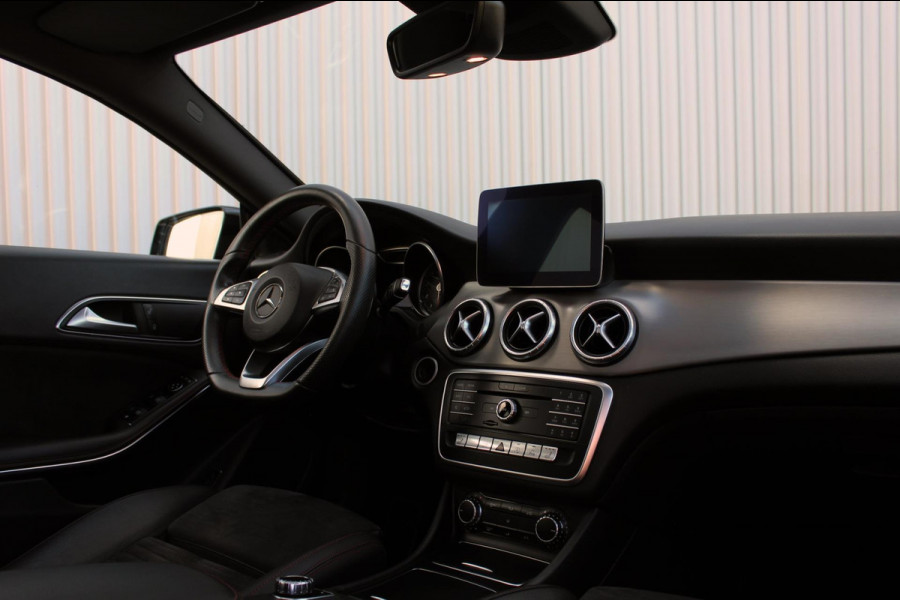 Mercedes-Benz CLA-Klasse Shooting Brake CLA 180 Aut. AMG Line Pano, Night, Carplay