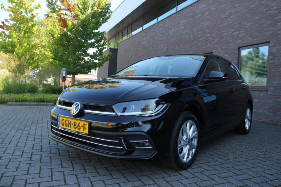 Volkswagen Polo 1.0 TSI Life Business