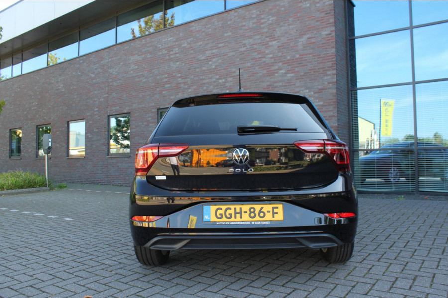 Volkswagen Polo 1.0 TSI Life Business