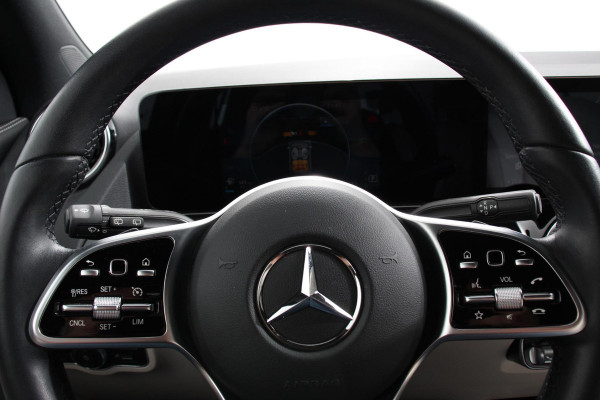 Mercedes-Benz GLA 200 Progressive | Navigatie | Camera | Lederen Bekleding | Elektrische Achterklep | DAB  LED |