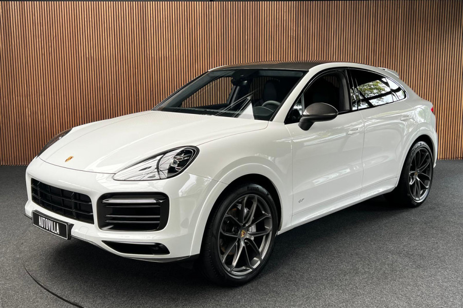 Porsche Cayenne Coupé 3.0 GT Sport Chrono Carbon Softclose Camera Bose Elektr. uitklapbare trekhaak Alcantara binnenhemel 22" LM velgen