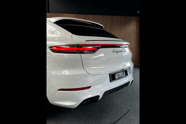 Porsche Cayenne Coupé 3.0 GT Sport Chrono Carbon Softclose Camera Bose Elektr. uitklapbare trekhaak Alcantara binnenhemel 22" LM velgen