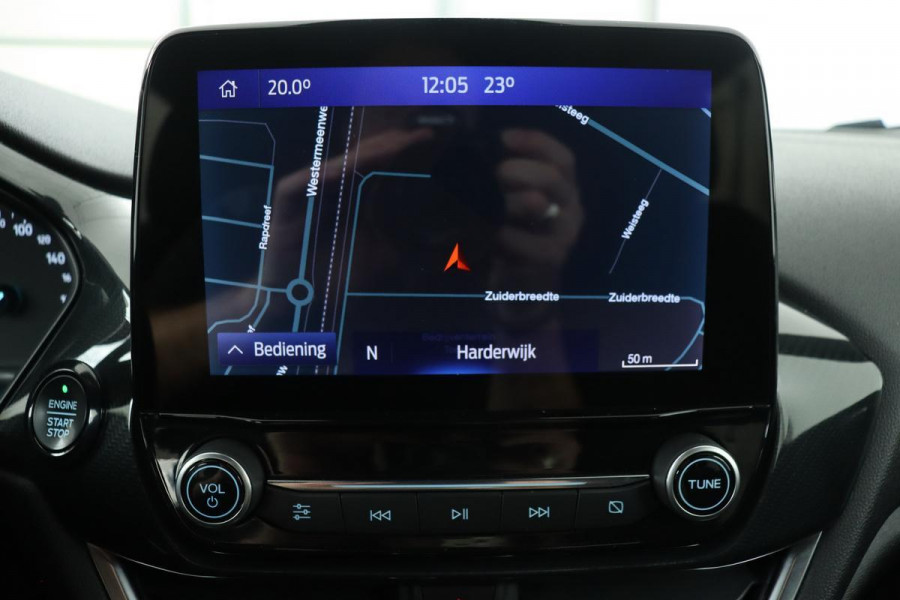 Ford Fiesta 1.0 EcoBoost ST-Line | Stoel & Stuurverwarming | Climate control | Navigatie | PDC | Cruise control | Carplay