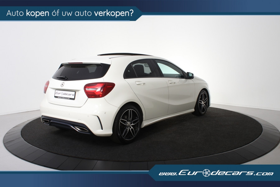 Mercedes-Benz A-Klasse A180 AMG Night *Panoramadak* Carplay*Ambiente*