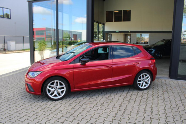 Seat Ibiza 1.0 TSI FR Business Camera Carplay Led Bovag Garantie prijs is rijklaar