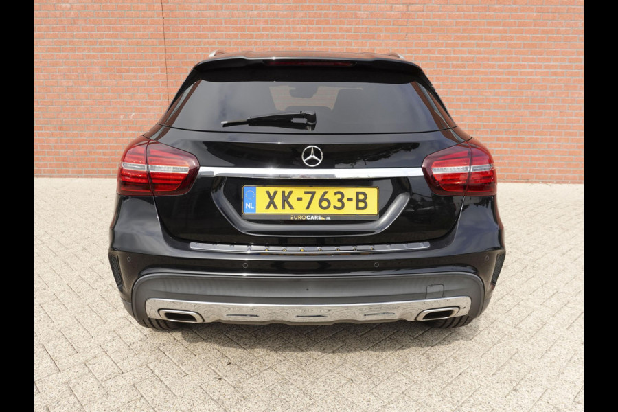 Mercedes-Benz GLA 180 Automaat AMG UrbanStyle Navigatie Climate Control Leder interieur 19"Lichtmetalen velgen