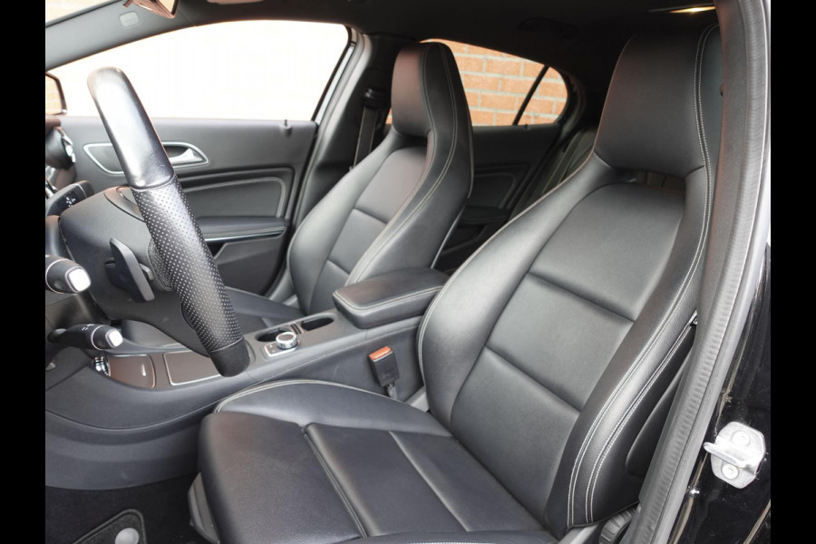 Mercedes-Benz GLA 180 Automaat AMG UrbanStyle Navigatie Climate Control Leder interieur 19"Lichtmetalen velgen