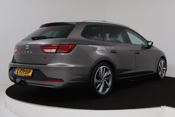 Seat León ST 1.4 EcoTSI Style Connect Automaat (PANORAMADAK, TREKHAAK, NAVI, PDC, STOELV, LED, CLIMATE, GOED ONDERHOUDEN)