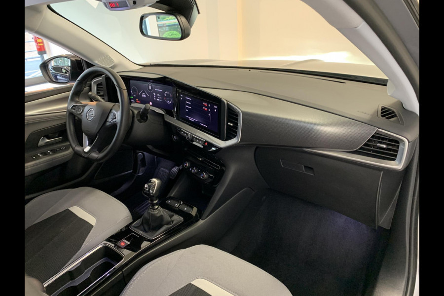 Opel Mokka 1.2 Business Elegance | Navigatie | Parkeercamera Achter | Apple Carplay/Android Auto | Keyless |