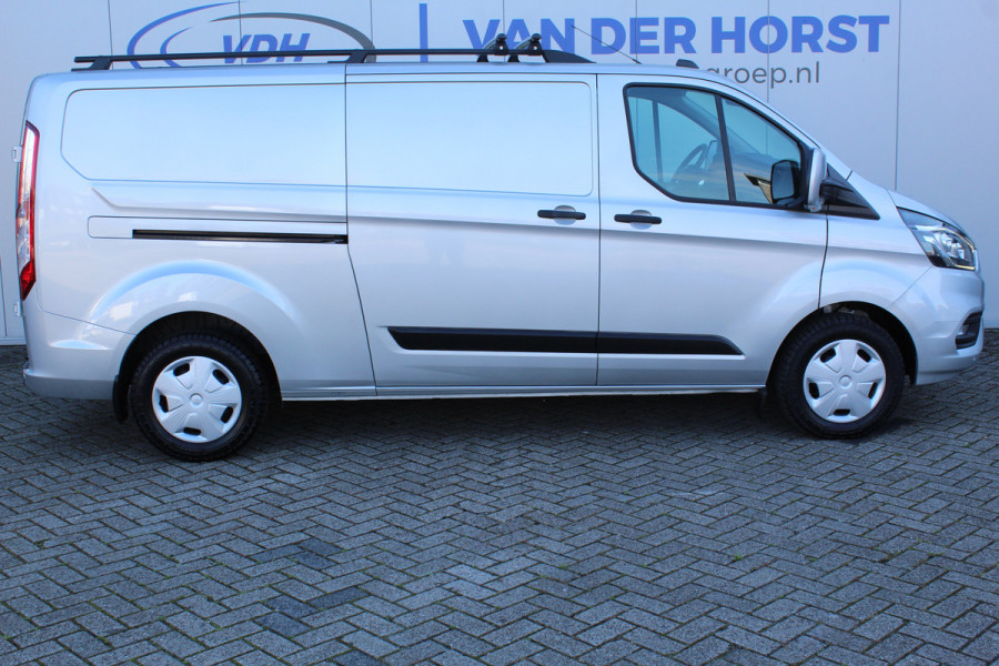 Ford Transit Custom 320 2.0-130pk TDCI L2H1 Trend AUTOMAAT ! Zeer nette Ford Transit Custom ! Slechts 63.000km ! Airco, metallic lak, trekhaak, imperiaal, bijrijdersbank, telefoonvoorb., cruise control, verwarmd voorraam, parkeersensoren v+a etc.