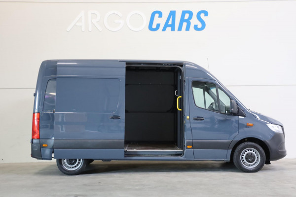 Mercedes-Benz Sprinter 314 CDI L2/H2 GRIJS CAMERA BLIS CLIMA CRUISE CONTROL NAVI 11/2021 LEASE v/a € 199,- p.m.