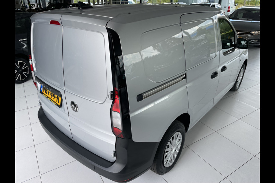 Volkswagen Caddy Cargo 2.0 TDI Comfort Clim.control - Cruise control - Radio/TEL - MF.Stuurwiel - LMV - CD+AB - Ramen E-VZ - Zijschuifd.R - Laadvloer - Tussenschot-V