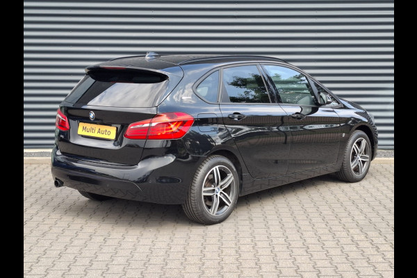 BMW 2 Serie Active Tourer 225xe Plug in Hybrid PHEV | Panodak | Sporstoelen | Navigatie | Cruise Control | Climate Control | Camera |