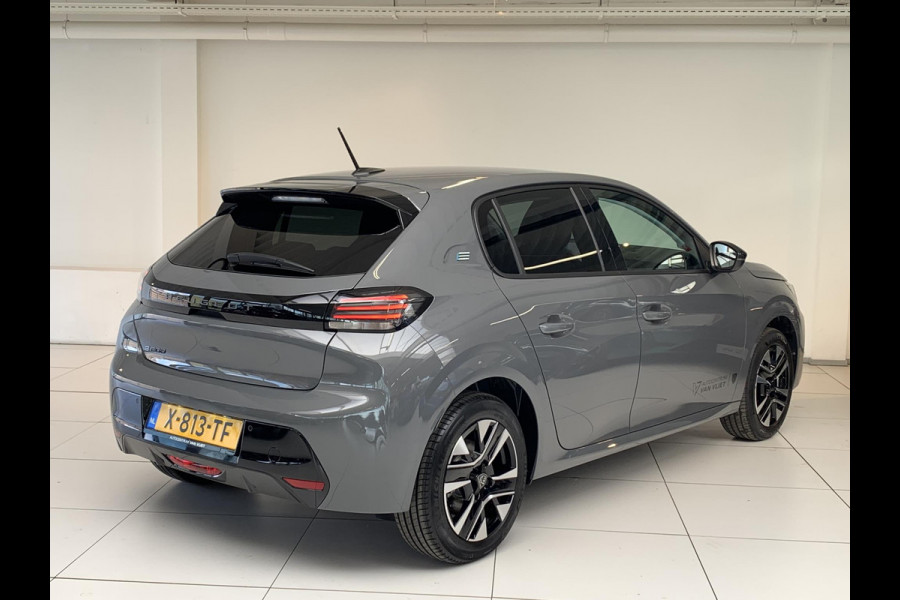 Peugeot e-208 EV Allure 50 kWh | Navigatie | Parkeersensoren achter  | Apple Carplay/Android Auto |