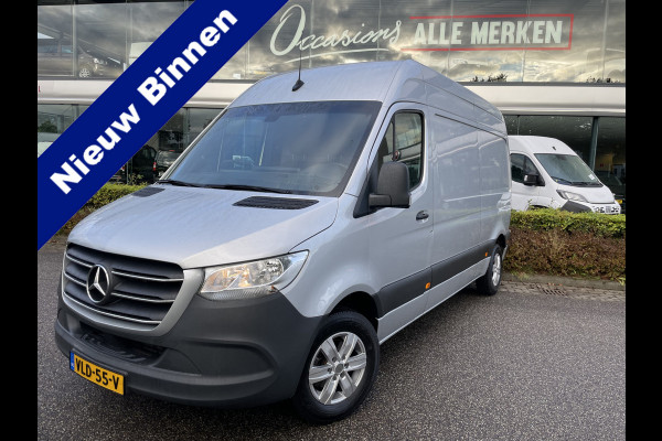 Mercedes-Benz Sprinter 314 2.2 CDI L2H2 DC Automaat 2 zitpl.RV - Zijschuifd.R - Laadvloer - Tussenschot.V - Zijwind Ass. - Vermoeidh.herkenning Clim.control - Cruise control - Apple CP/AA - Radio/USB/AUX/DAB/TEL - MF-Stuurwiel - LMV - Trekhaak - CD+AB - Keyless E+S - Ramen E-VZ - Spiegels E-V+VW - B-stoel IHV - RS