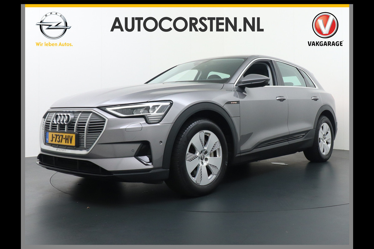 Audi E-Tron 50 312PK 71kWh Quattro Audi connect Navi Regen-Licht Sensor Led Virtual Cockpit WiFi-vb. DAB Parkeerhulp-v/a/zijk Ecc DAB Bluetooth Audi sound system Interieurvoorverwarming / -ventilatie Ptc verwarming Elec. Achterklep Edition Alarmcentrale e-call Voorbereid trekhaak bots waarschuwing systeem ESP Buitenspiegels elektrisch verstel- en verwarmbaar