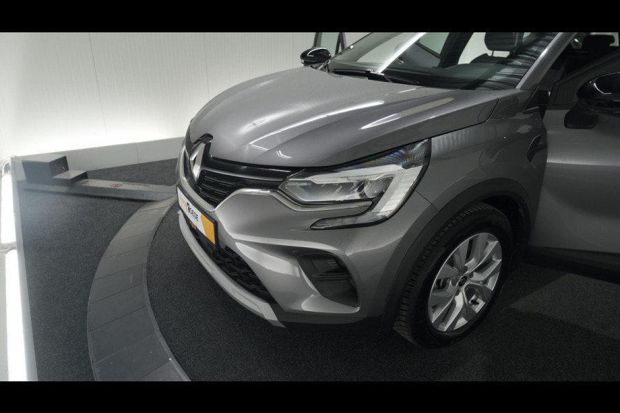 Renault Captur 1.6 E-Tech Hybrid 145 evolution | Navigatie | Allseason Banden | Parkeersensoren | Apple Carplay