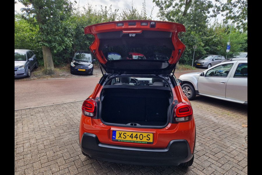 Citroën C3 1.2 PureTech S&S Shine | AUTOMAAT | 2E EIGENAAR| 12MND GARANTIE | NAVI | PANO DAK |