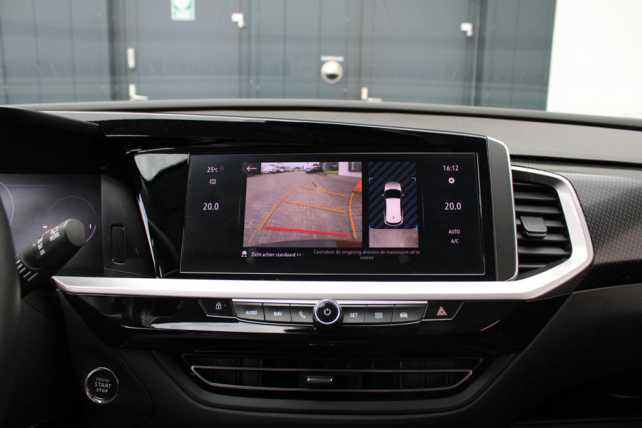 Opel Grandland 1.2 Turbo GS Line | Apple Carplay | Verwarmd stuur en stoelen | Parkeercamera