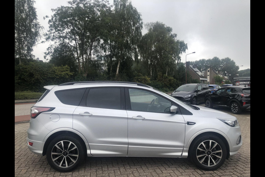 Ford Kuga 1.5 EcoBoost ST Line 150pk Trekhaak | Achteruitrijcamera | Stoelverwarming | 2.000kg Trekgewicht | Elek Achterklep | Dealer onderhouden