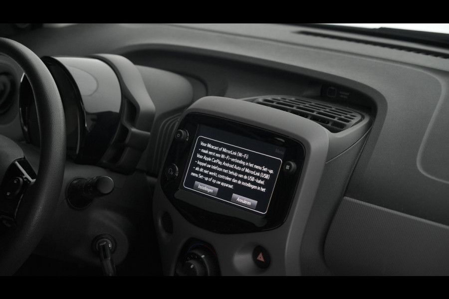 Peugeot 108 1.0 e-VTi Active | Camera | Apple Carplay | Airco | 5 Deurs