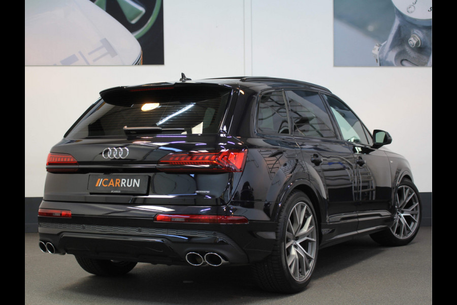 Audi Q7 55 TFSI e S-Line | Carbon | Panorama | RS Uitlaattips | Head-Up | ACC | Voll. Leder | Keyless-Go | Trekhaak 3500kg | Luchtvering | Tour-Pakket | Matrix-LED | Virtual-Cockpit | Carplay | Camera | DAB | Keyless-Go | 3-Zone Clima | Lane Assist. Rijklaarprijs incl Service en Bovag Garantie.