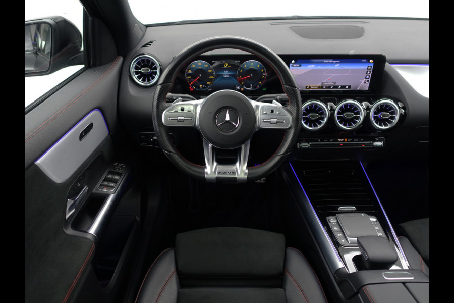 Mercedes-Benz GLA 250 4MATIC AMG Night Edition Aut- Panodak I Sfeerverlichting I  Carplay I Xenon Led I Alcantara Sport Interieur