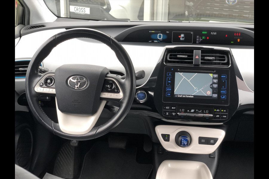 Toyota Prius 1.8 Hybrid White Edition | Eerste eigenaar, Head up display, Navigatie, Stoelverwarming, Dodehoekherkenning, Parkeersensoren