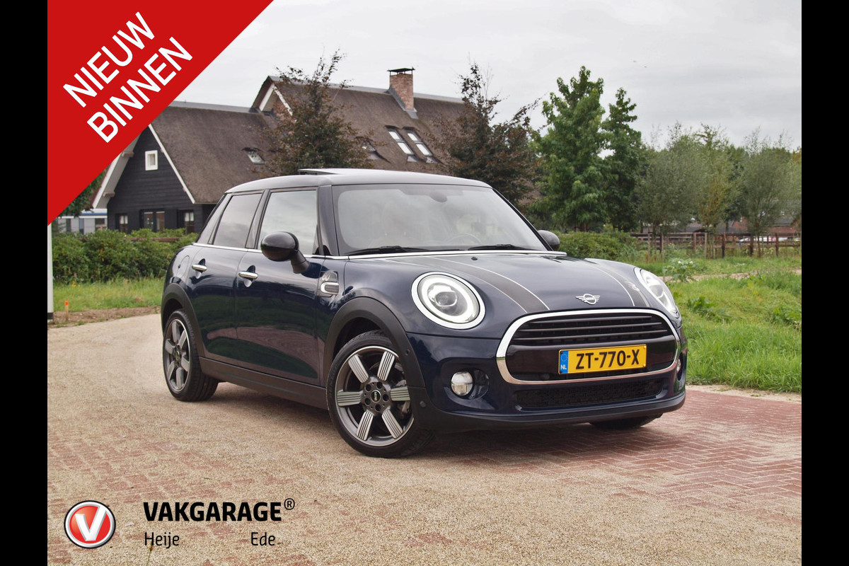 MINI Mini 1.5 Cooper 60 Years Edition | Harman Kardon | Panoramadak | Navigatie | Automaat | NL-Auto | Lederen Bekleding |