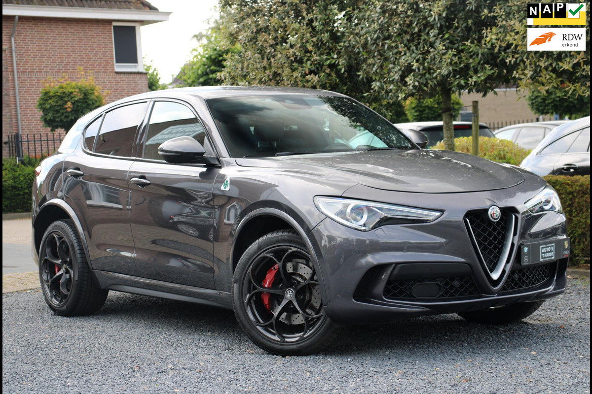 Alfa Romeo Stelvio 2.9 V6 AWD Quadrifoglio 510 PK ACC Carbon Harman Kardon 20''