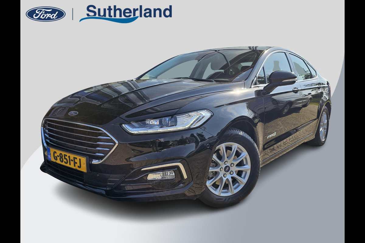 Ford Mondeo 2.0 IVCT HEV Titanium Automaat | Navigatie | Lane assist | Camera | Apple carplay | Cruise control | Keyless entry etc.