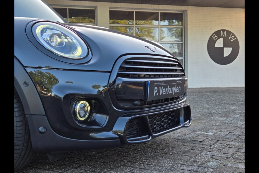 MINI Cooper 1.5 Cooper I JCW Pakket I Sportstoelen I Panorama I Navigatie I