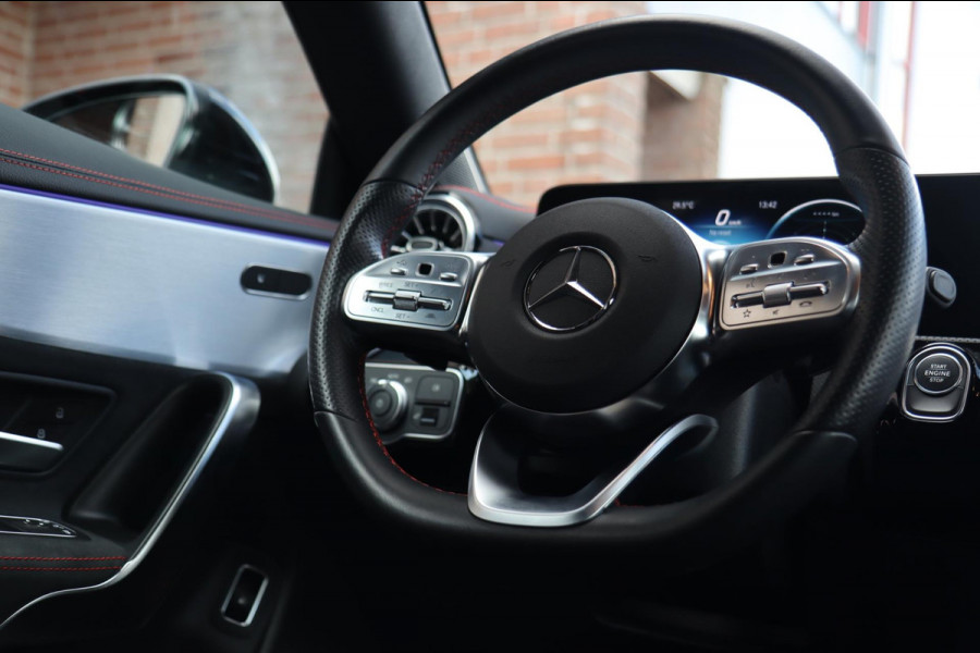 Mercedes-Benz CLA-Klasse Shooting Brake 250e Business Solution AMG Limited / ALCANTARA / WIDE SCREEN / STOELVERW.