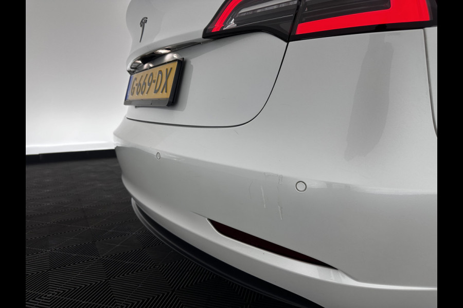 Tesla Model 3 Standard RWD Plus 60 kWh [ 3-Fase ] (INCL-BTW) Aut. *PANO | AUTO-PILOT | NAPPA-VOLLEDER | KEYLESS | FULL-LED | MEMORY-PACK | SURROUND-VIEW | DAB | APP-CONNECT | VIRTUAL-COCKPIT | LANE-ASSIST | COMFORT-SEATS | 18"ALU*