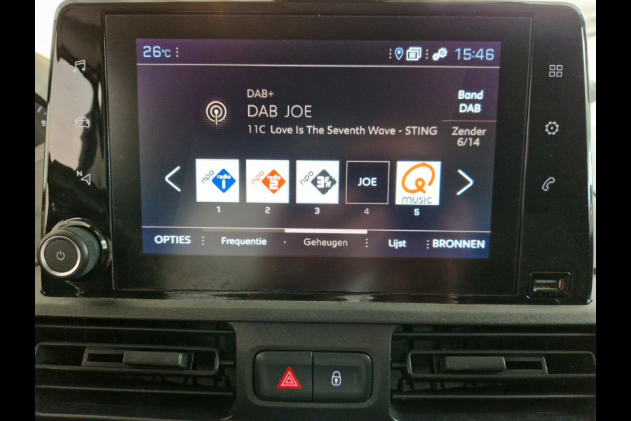 Peugeot Partner 1.5 BlueHDI Asphalt Automaat | Trekhaak | Navigatie | Stoelverwarming | Draadloze Telefoonlader | Apple Carplay/Android Auto