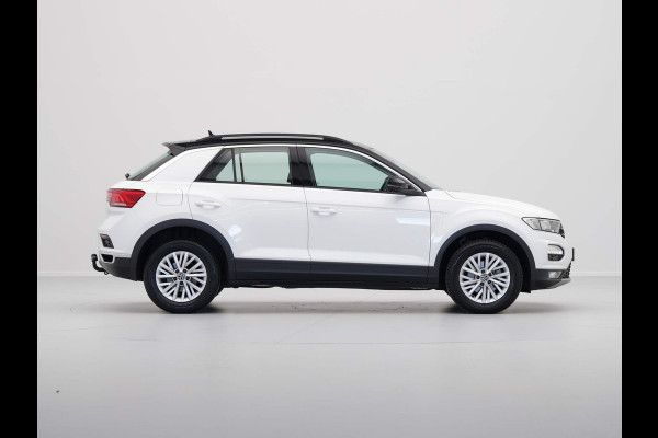 Volkswagen T-Roc 1.0 TSI 110pk Style Navi via App Trekhaak Pdc Acc 220