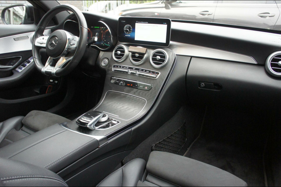 Mercedes-Benz C-Klasse 300 e AMG Pack 63 CarPlay|Camera|Panorama