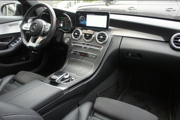 Mercedes-Benz C-Klasse 300 e AMG Pack 63 CarPlay|Camera|Panorama